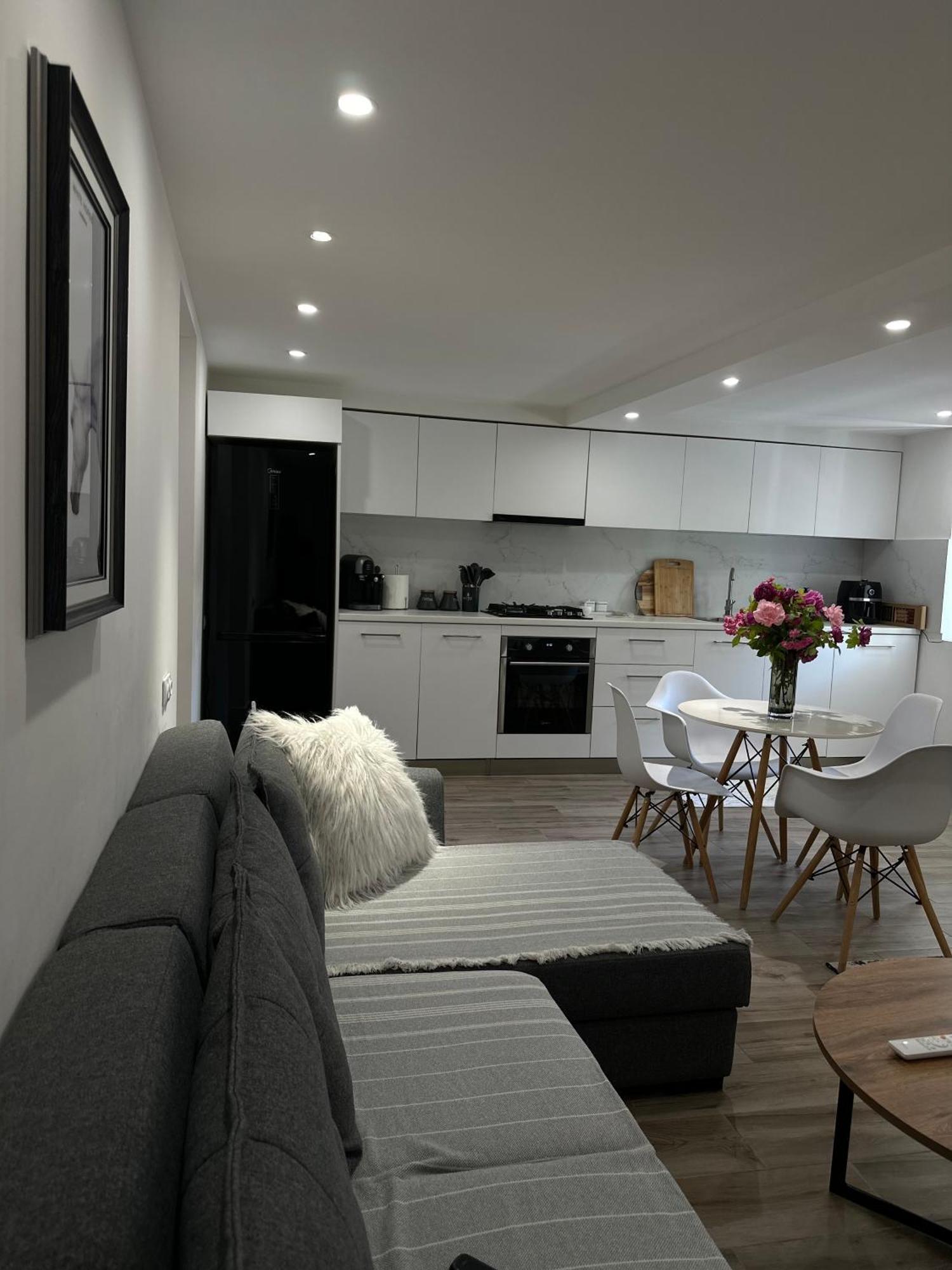 Khedi House Апартаменты Кутаиси